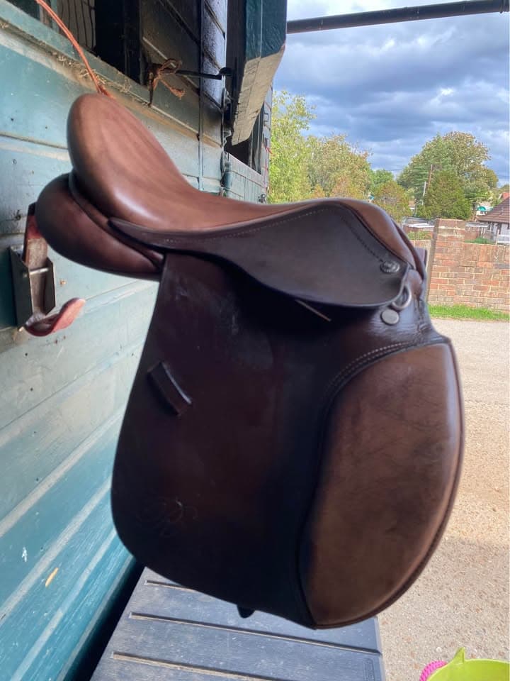 St Raphael Sellier 14" GP/Jump Saddle – Brown, Medium Tree